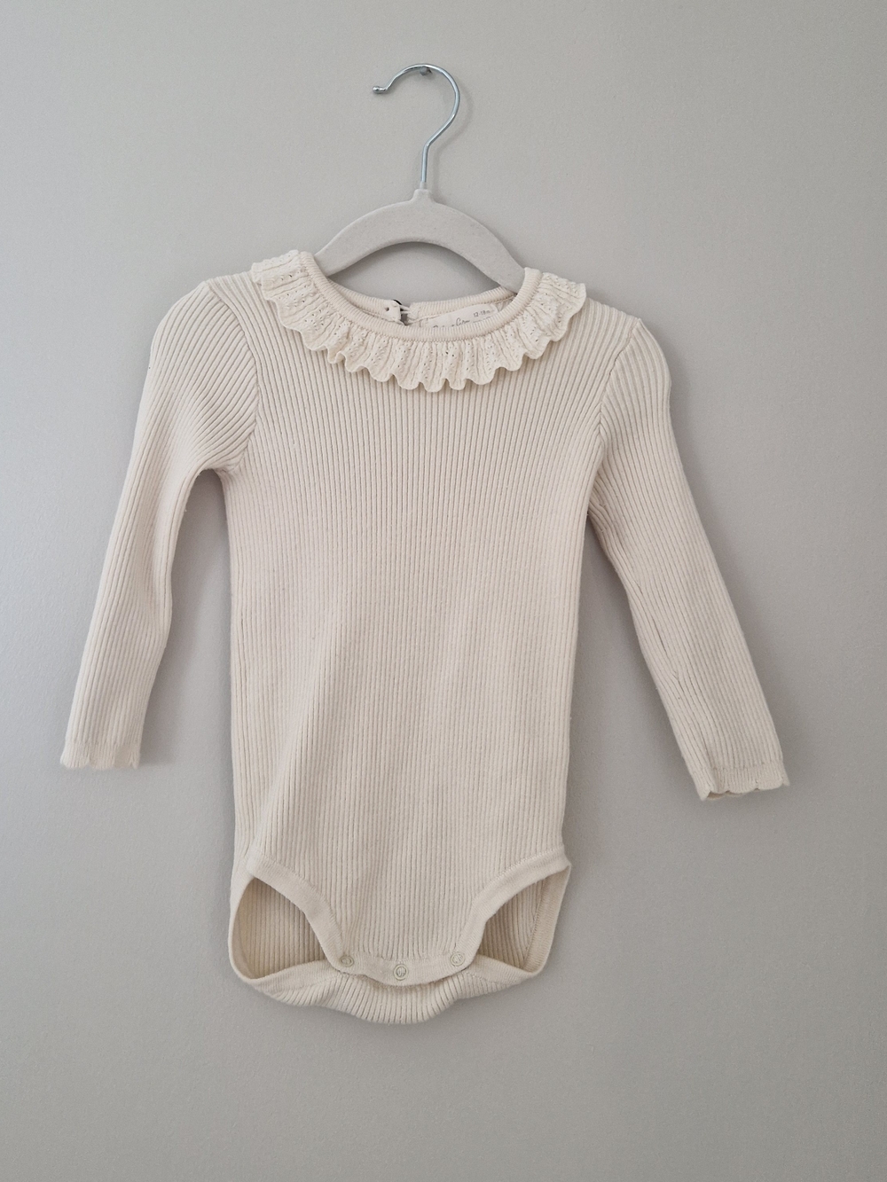 Rylee + Cru Cream Ribbed Long-Sleeve One-Piece with Lace Ruffle Collar